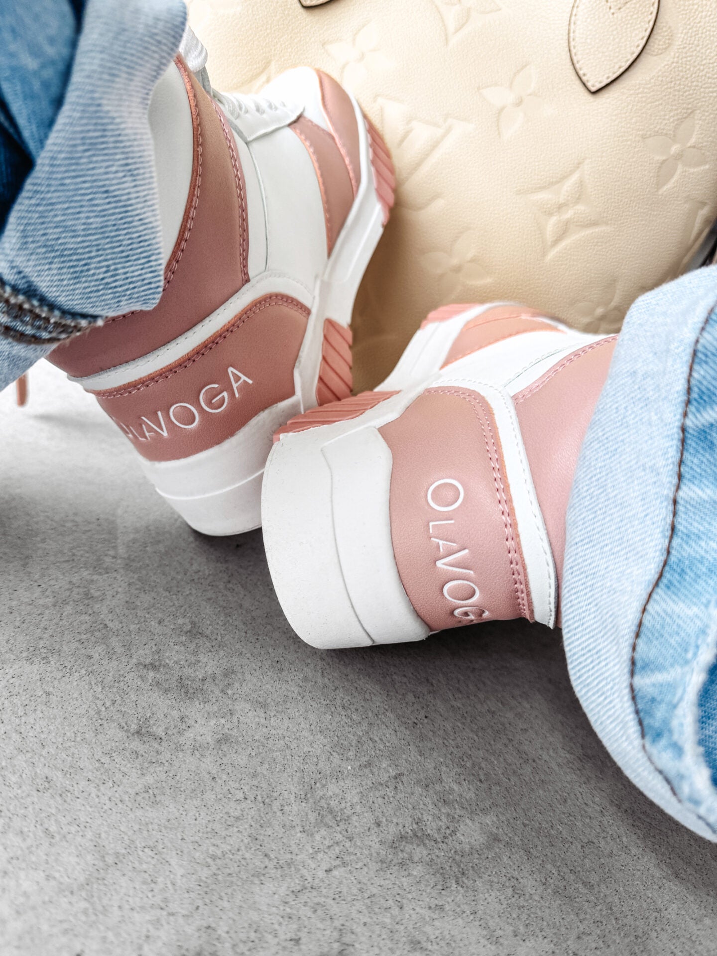HYPERION SNEAKERS WHITE &amp; PINK